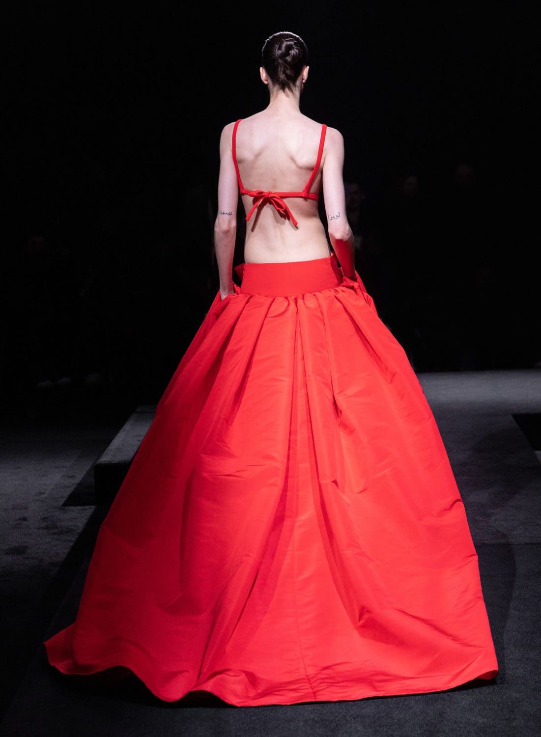 Valentino Couture Printemps Été 2023 Détails Gros plan Runway Magazine 23