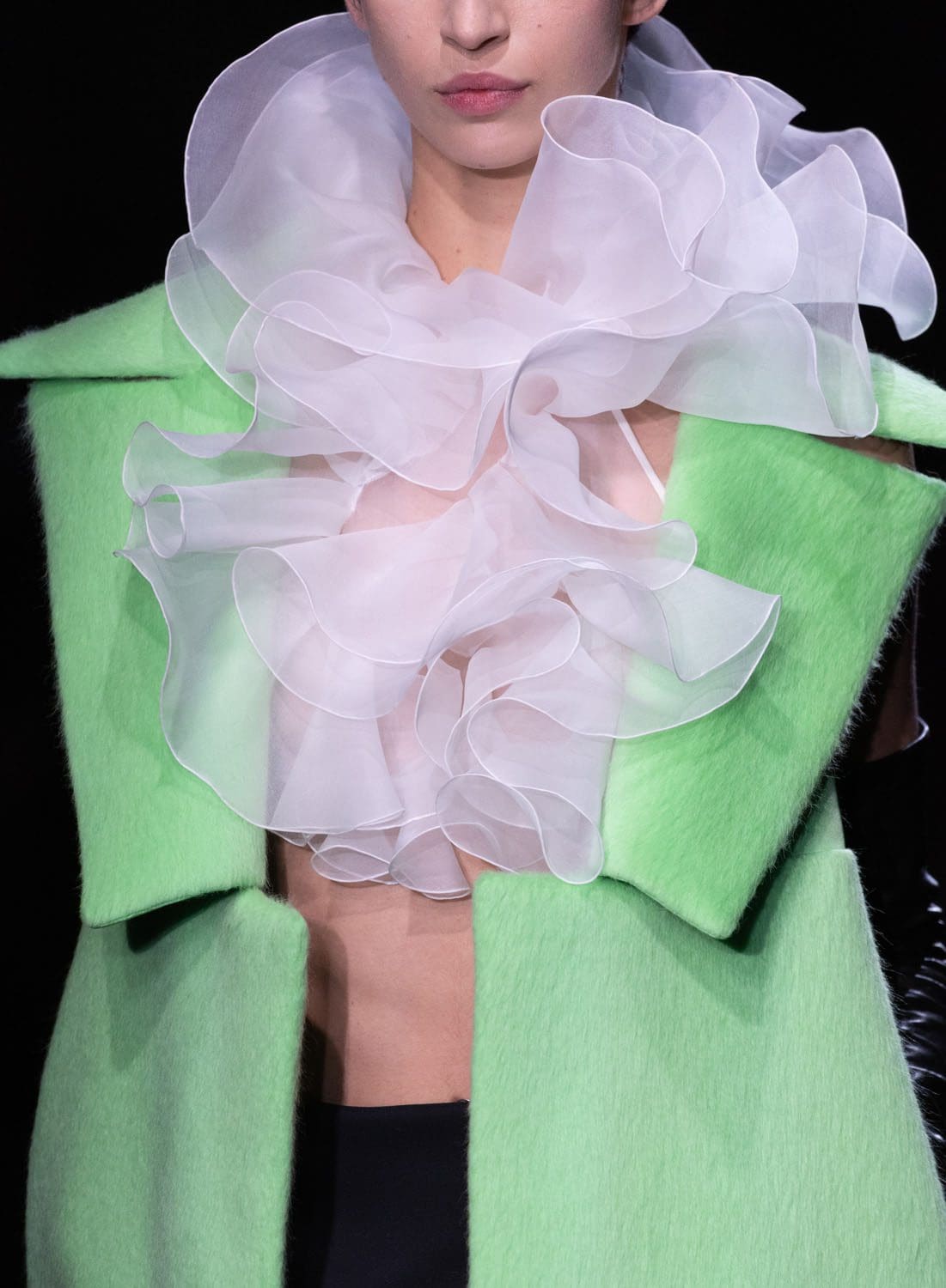Valentino Couture Printemps Été 2023 Détails Gros plan Runway Magazine 6