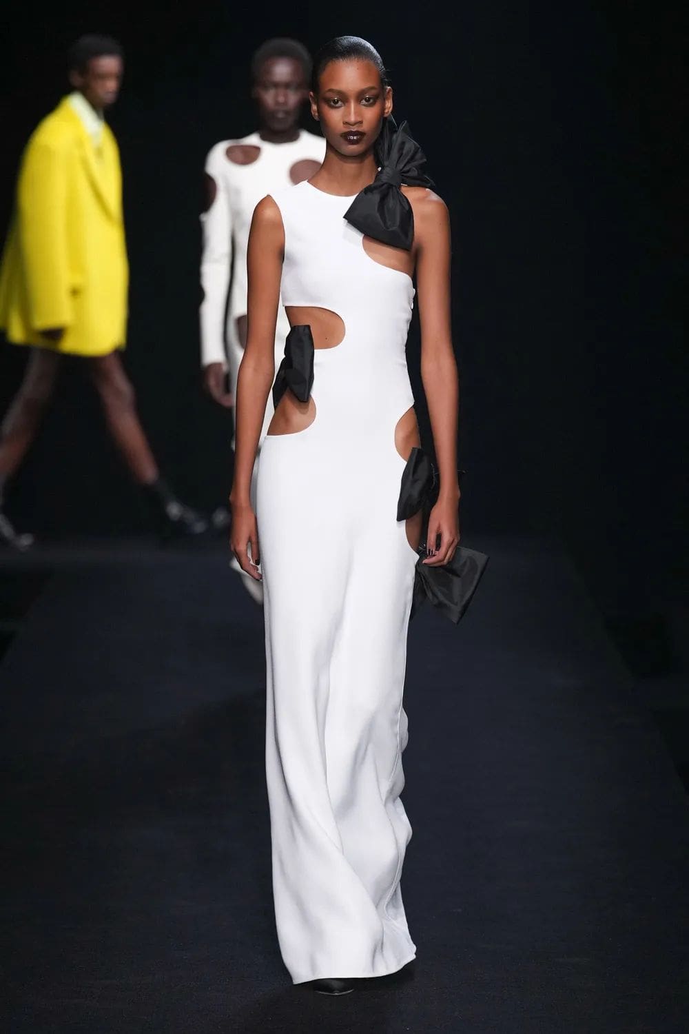 Valentino Haute Couture Printemps Été 2023 Runway Magazine 38