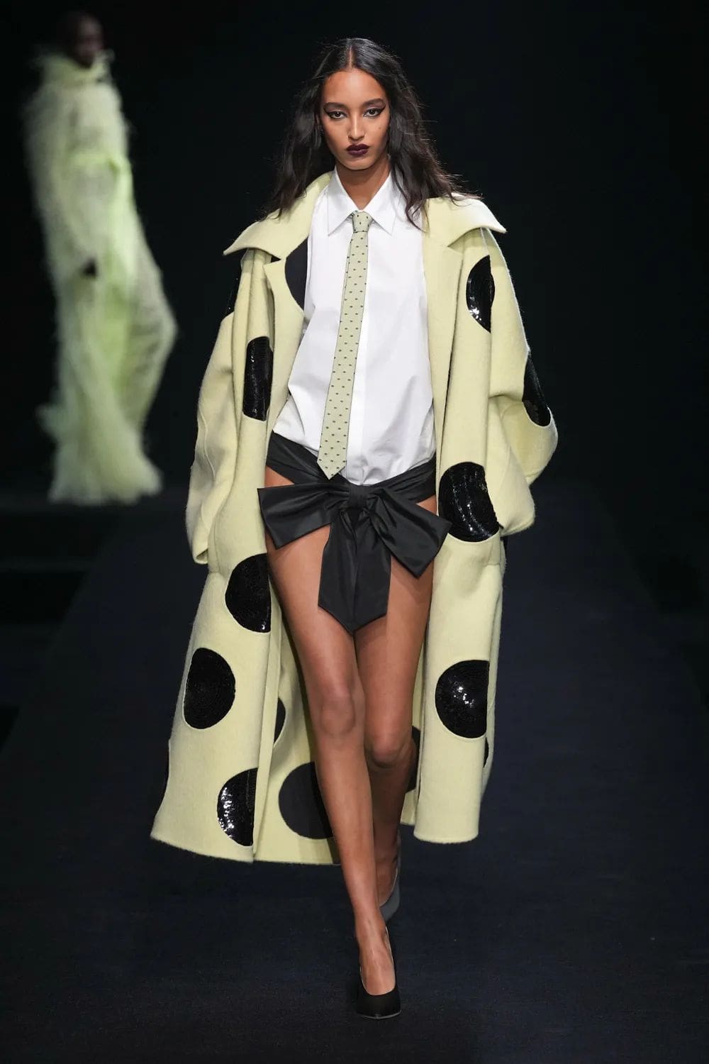 Valentino Haute Couture Printemps Été 2023 Runway Magazine 42