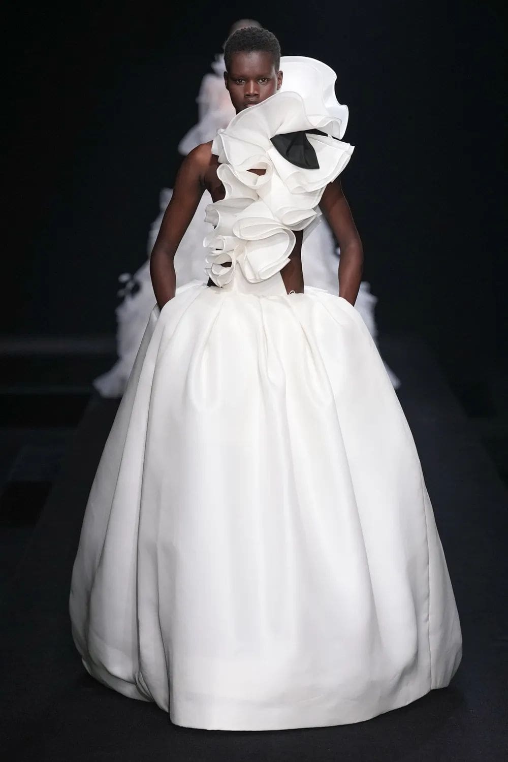 Valentino Haute Couture Printemps Été 2023 Runway Magazine 88