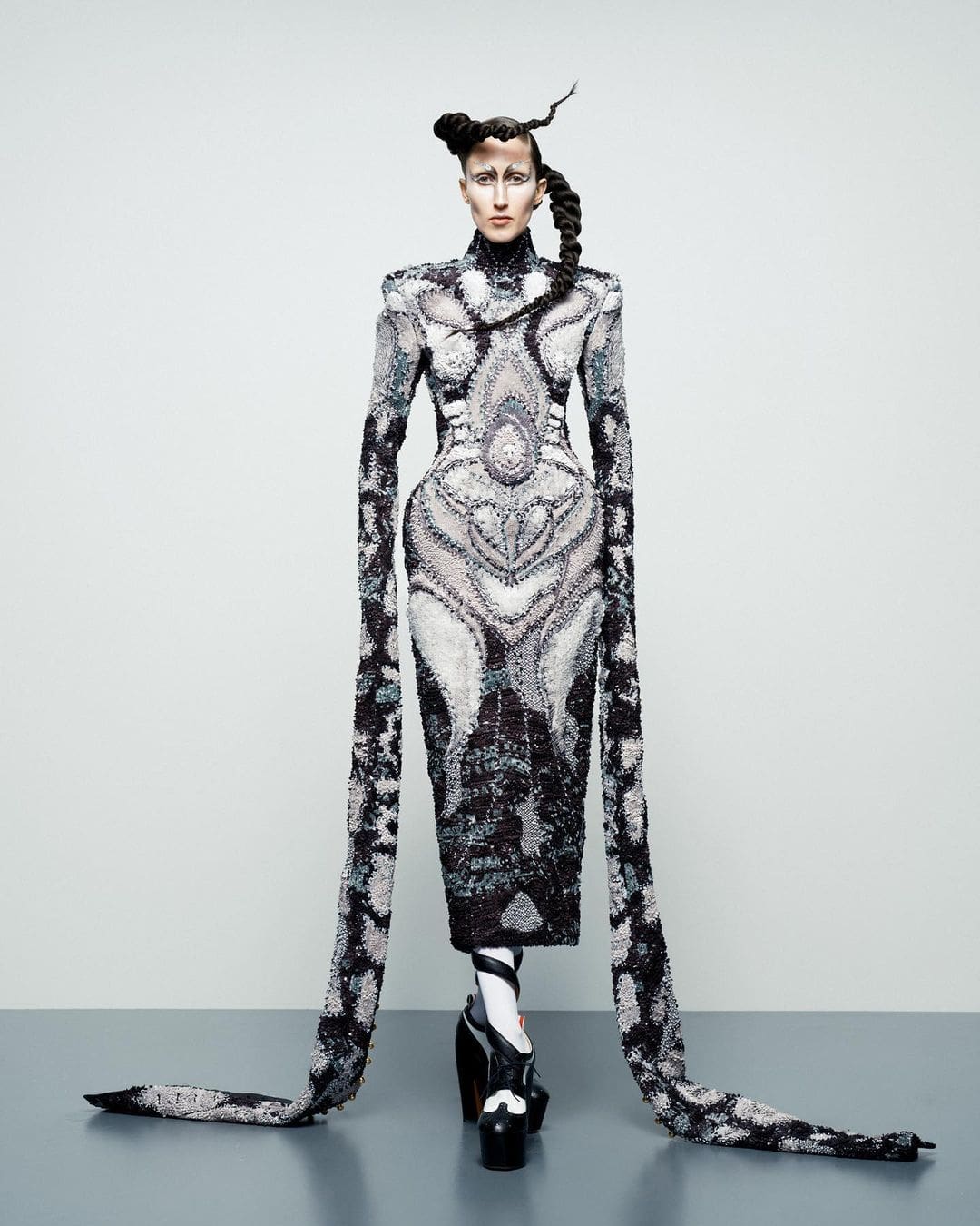 10 トム ブラウン 秋冬 2023 2024 Runway 雑誌