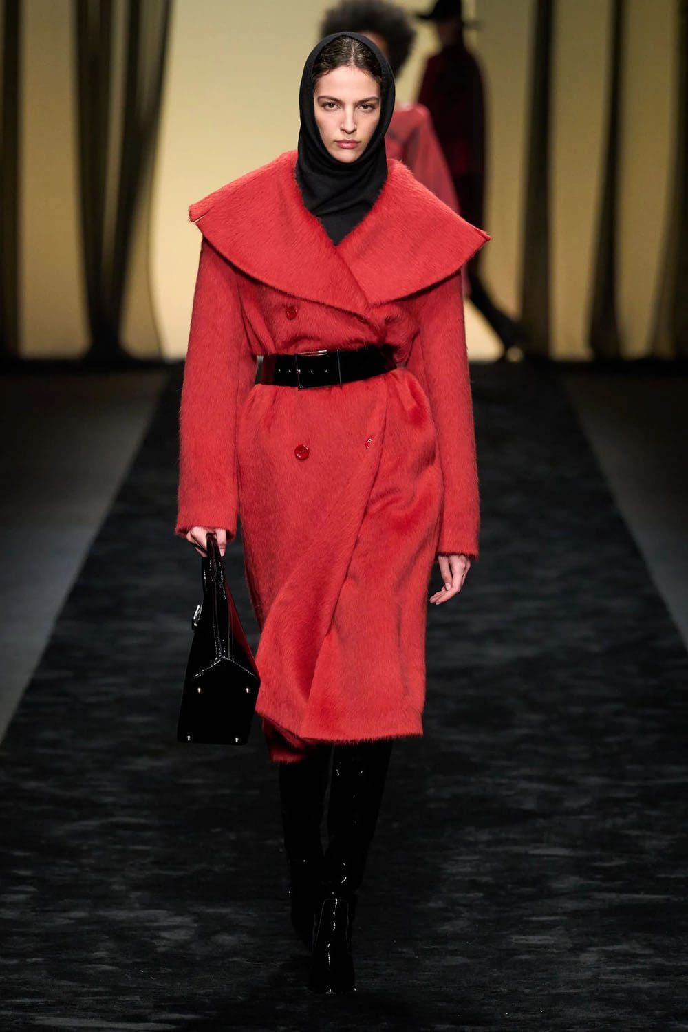 アルベルタ フェレッティ 秋冬 2023 2024 着用する準備ができて Runway 雑誌30