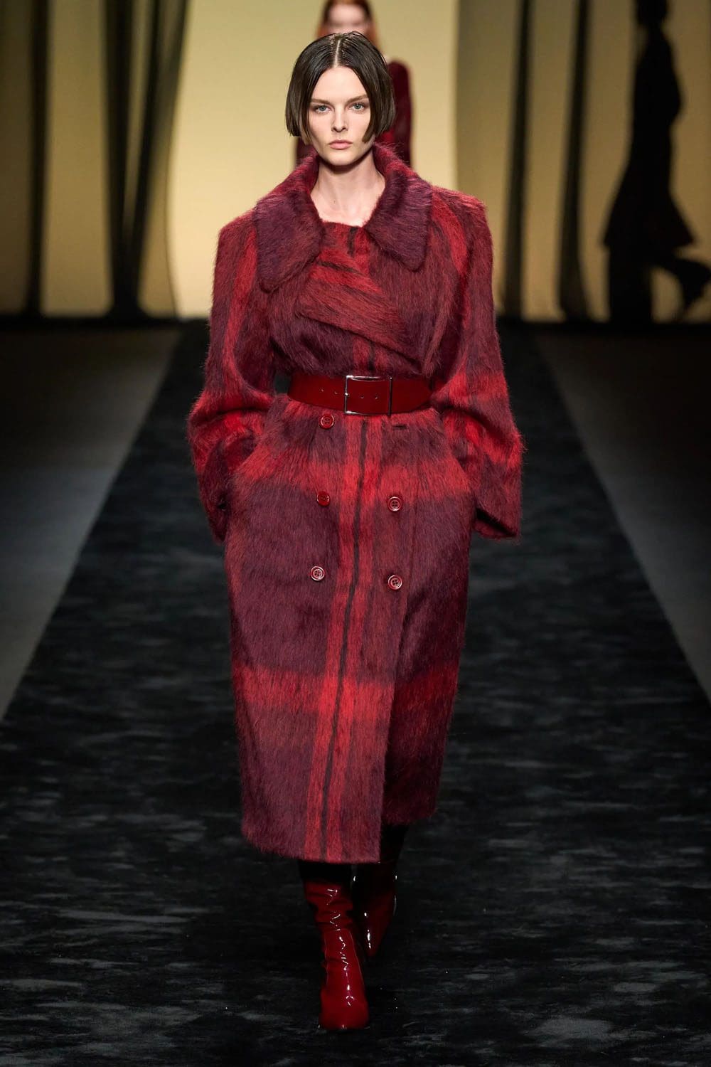アルベルタ フェレッティ 秋冬 2023 2024 着用する準備ができて Runway 雑誌35