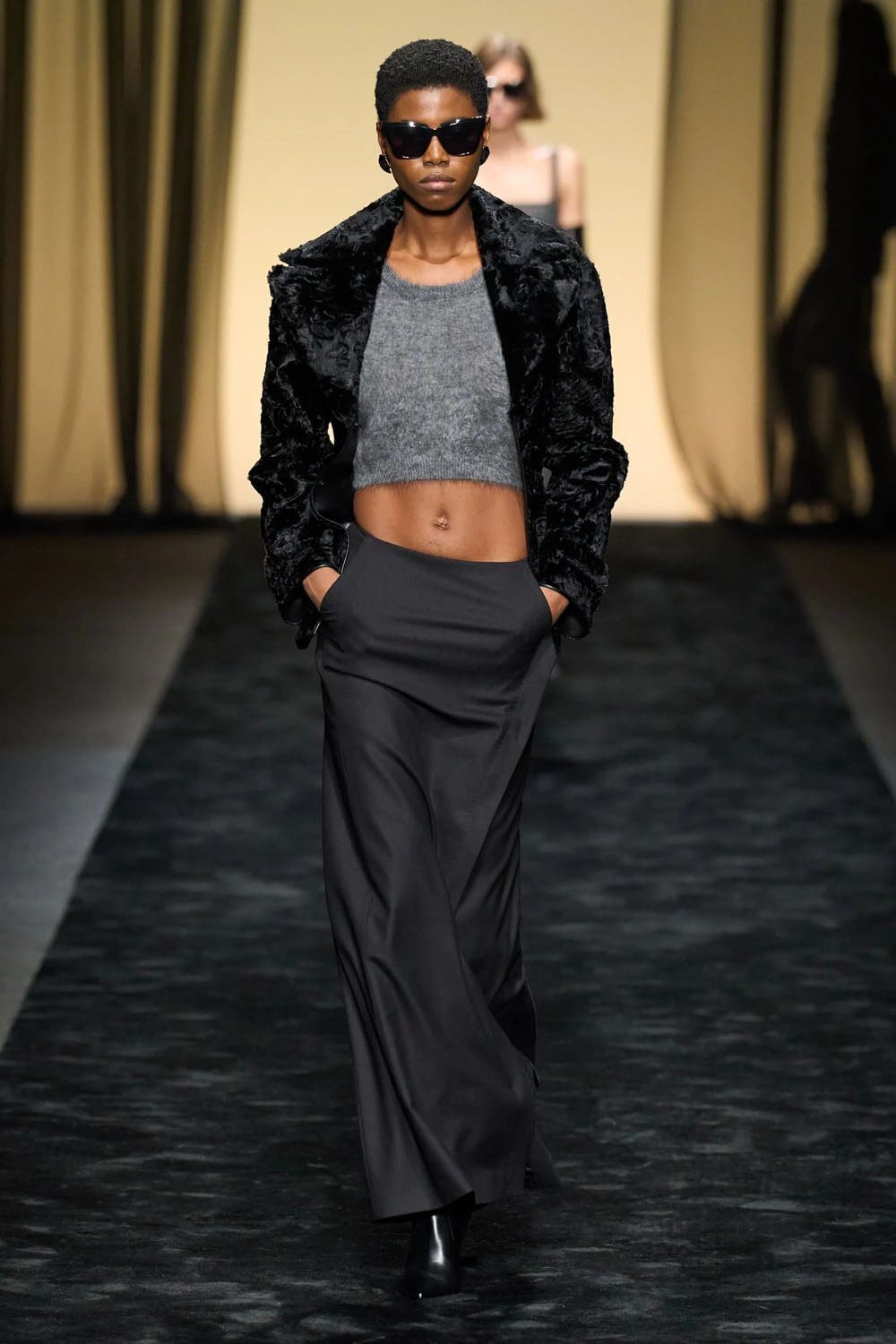 アルベルタ フェレッティ 秋冬 2023 2024 着用する準備ができて Runway 雑誌4