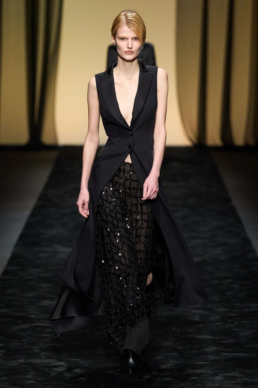 アルベルタ フェレッティ 秋冬 2023 2024 着用する準備ができて Runway 雑誌43