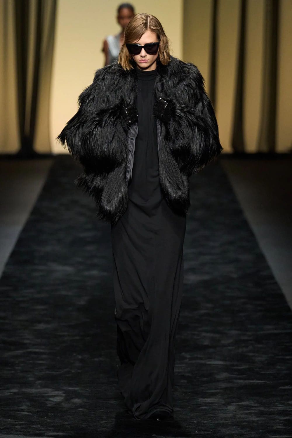 アルベルタ フェレッティ 秋冬 2023 2024 着用する準備ができて Runway 雑誌45