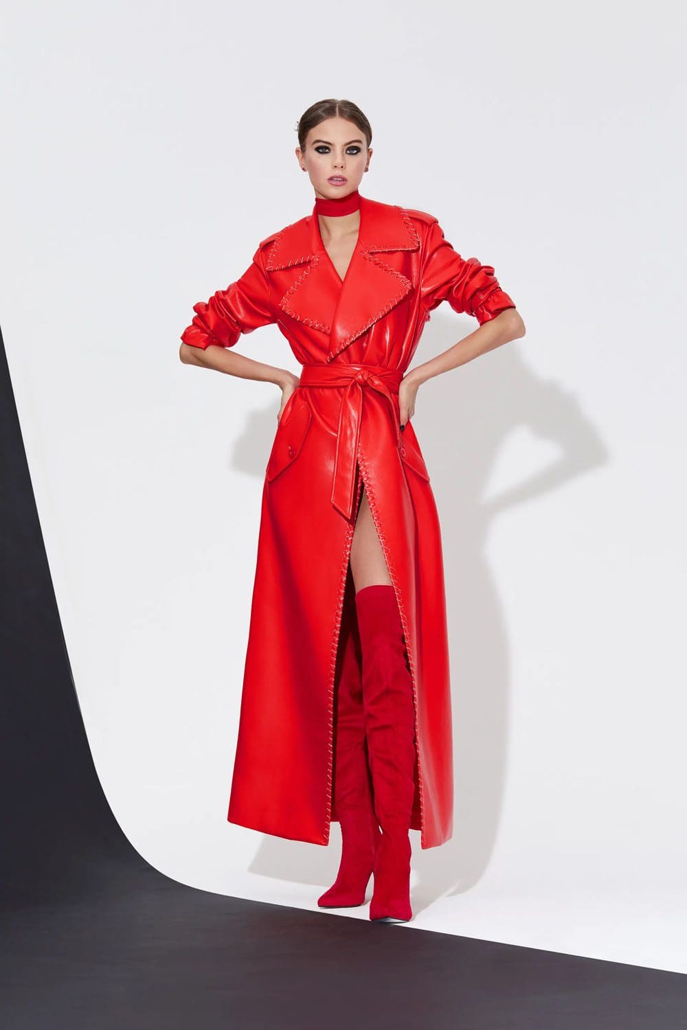 AliceOlivia Fall Winter 2023 2024 New York Runway Magazine 1