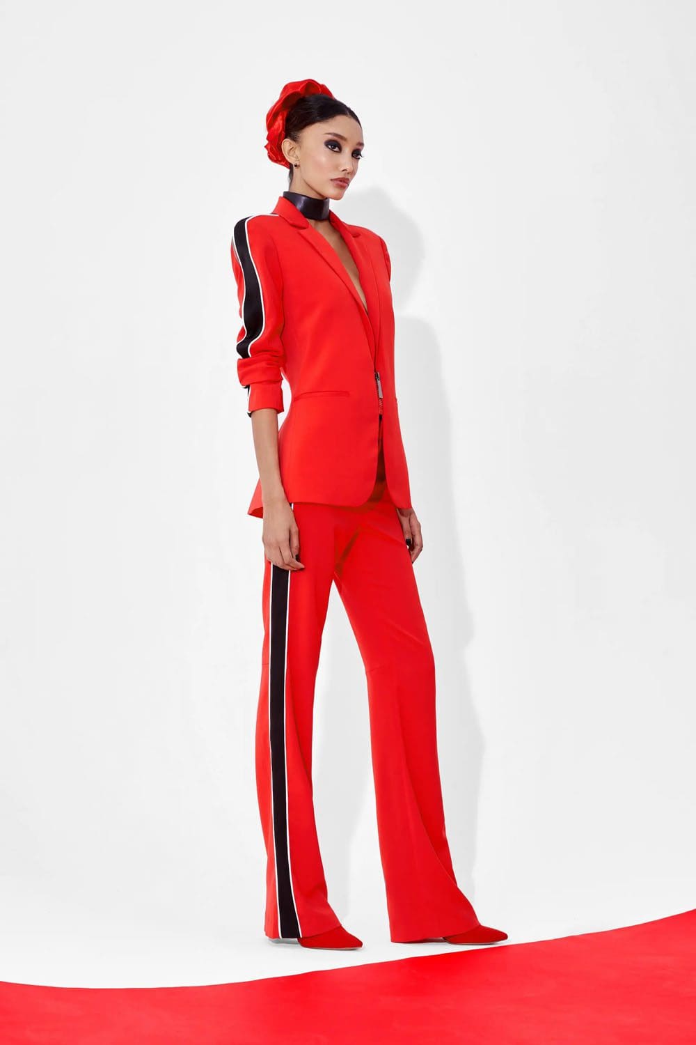 AliceOlivia Fall Winter 2023 2024 New York Runway Magazine 11