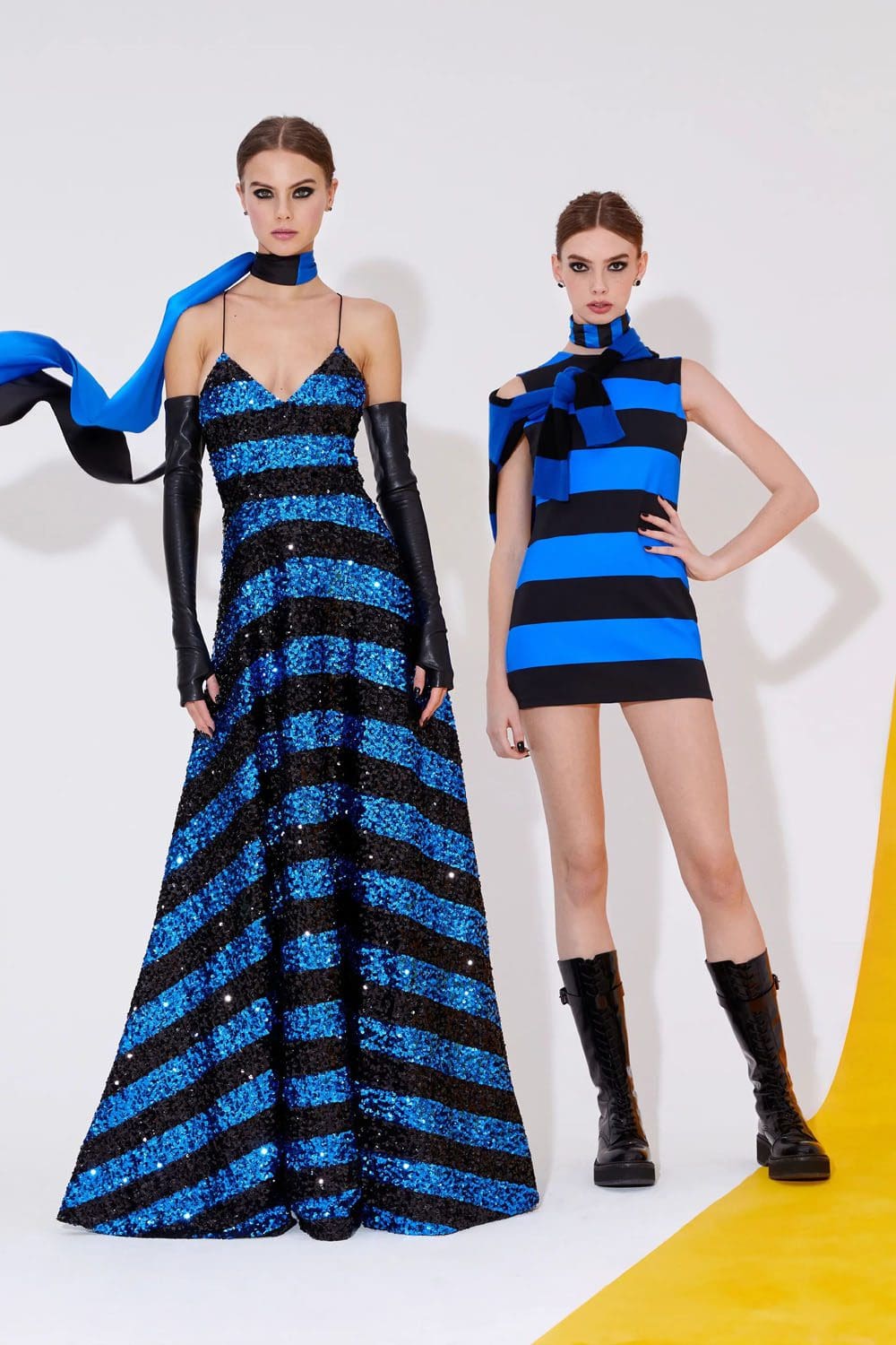 AliceOlivia Fall Winter 2023 2024 New York Runway Magazine 13