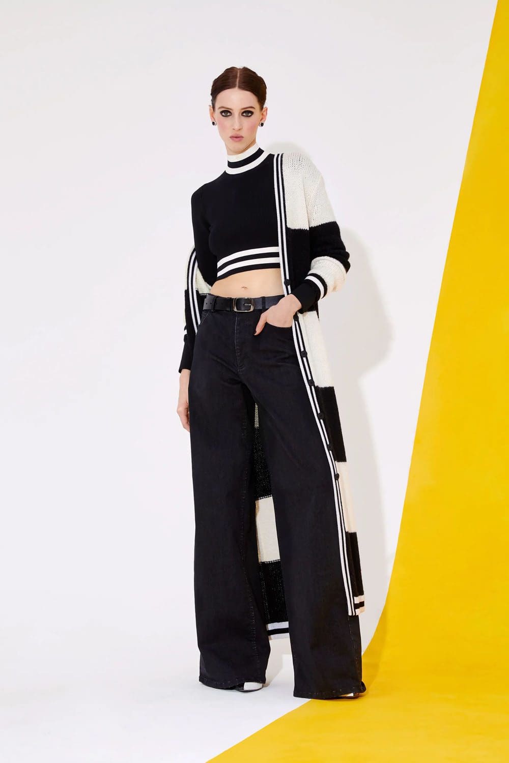 AliceOlivia Fall Winter 2023 2024 New York Runway Magazine 14