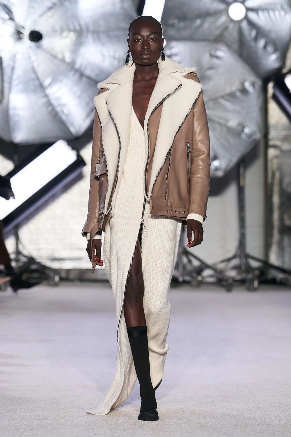 ブランドン・マクスウェル 秋冬 2023 2024 Runway 雑誌15