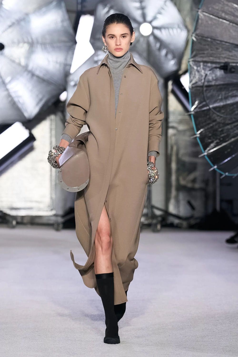 ブランドン・マクスウェル 秋冬 2023 2024 Runway 雑誌19