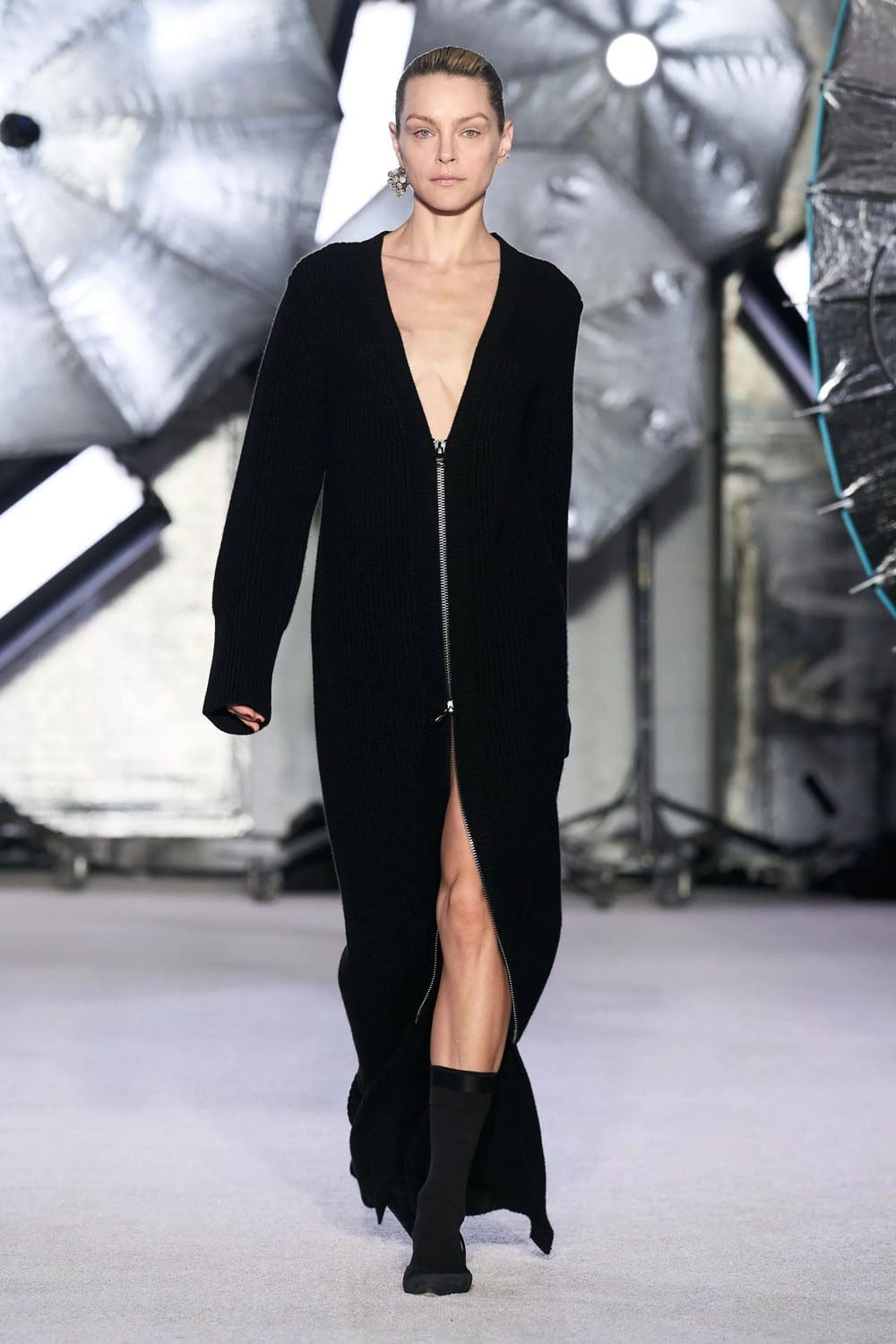ブランドン・マクスウェル 秋冬 2023 2024 Runway 雑誌23