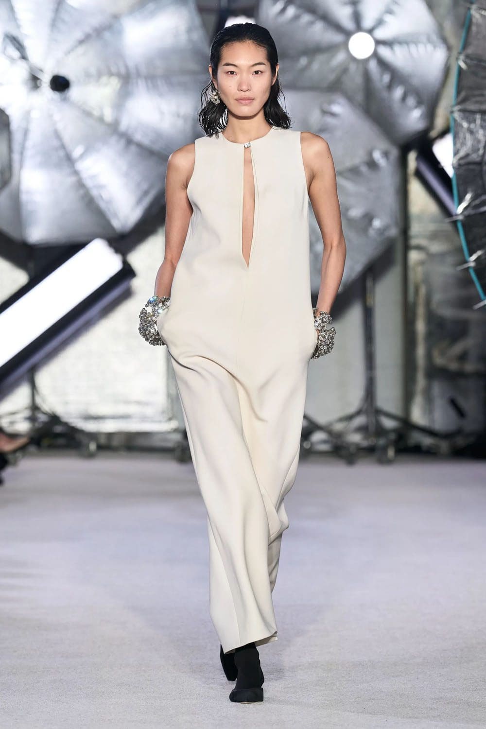 ブランドン・マクスウェル 秋冬 2023 2024 Runway 雑誌30