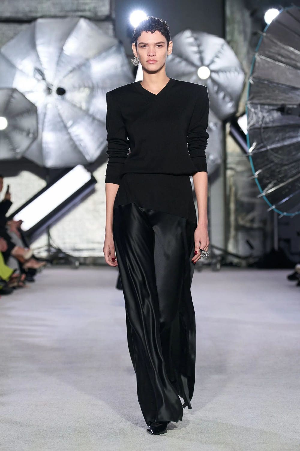 ブランドン・マクスウェル 秋冬 2023 2024 Runway 雑誌32