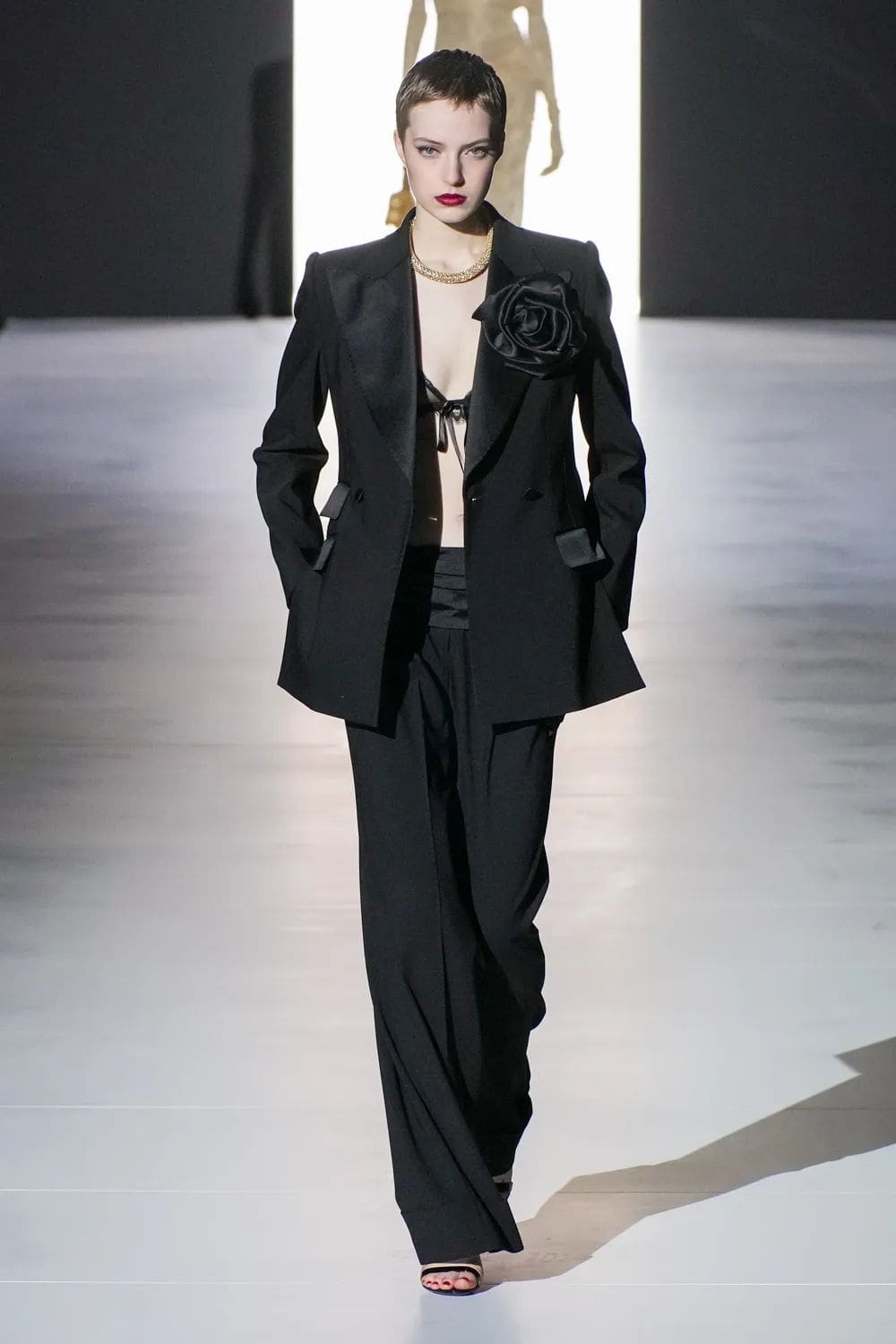 Dolce Gabbana Otoño Invierno 2023 2024 Milán lista para usar Runway Magazine 15