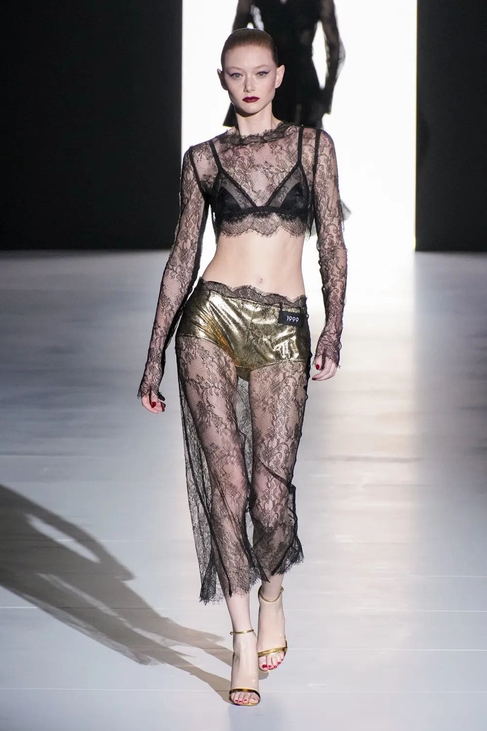 Dolce Gabbana Otoño Invierno 2023 2024 Milán lista para usar Runway Magazine 26