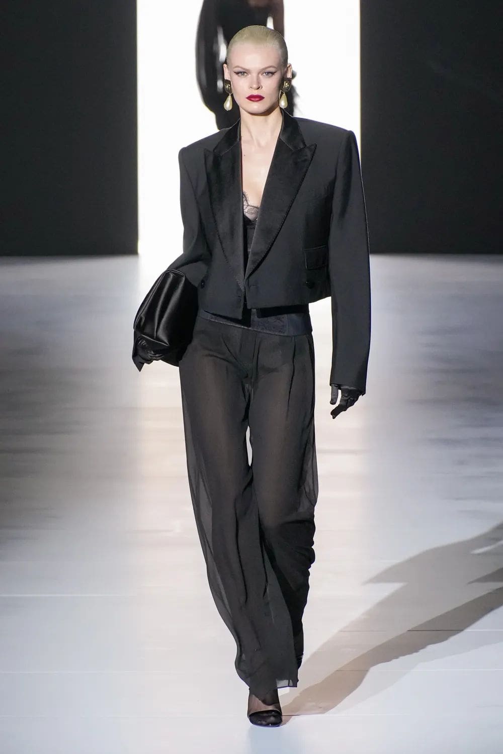 Dolce Gabbana Otoño Invierno 2023 2024 Milán lista para usar Runway Magazine 3
