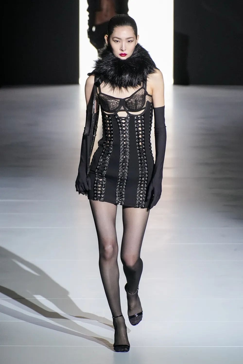 Dolce Gabbana Otoño Invierno 2023 2024 Milán lista para usar Runway Magazine 34