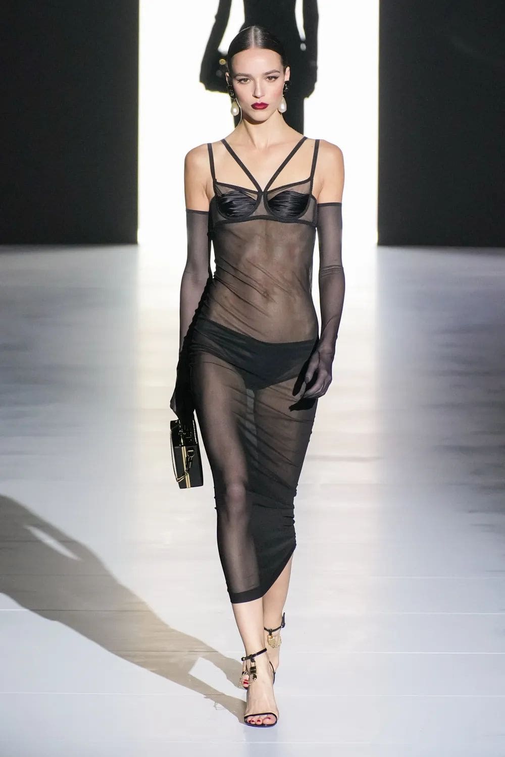 Dolce Gabbana Otoño Invierno 2023 2024 Milán lista para usar Runway Magazine 52