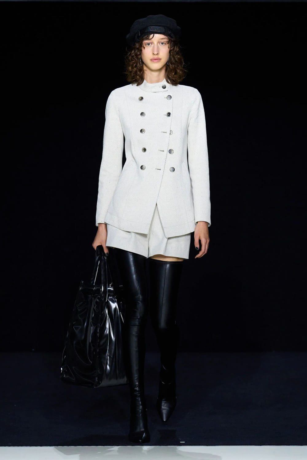 Emporio Armani Fall Winter 2023 2024 Ready to Wear Runway Magazine 1