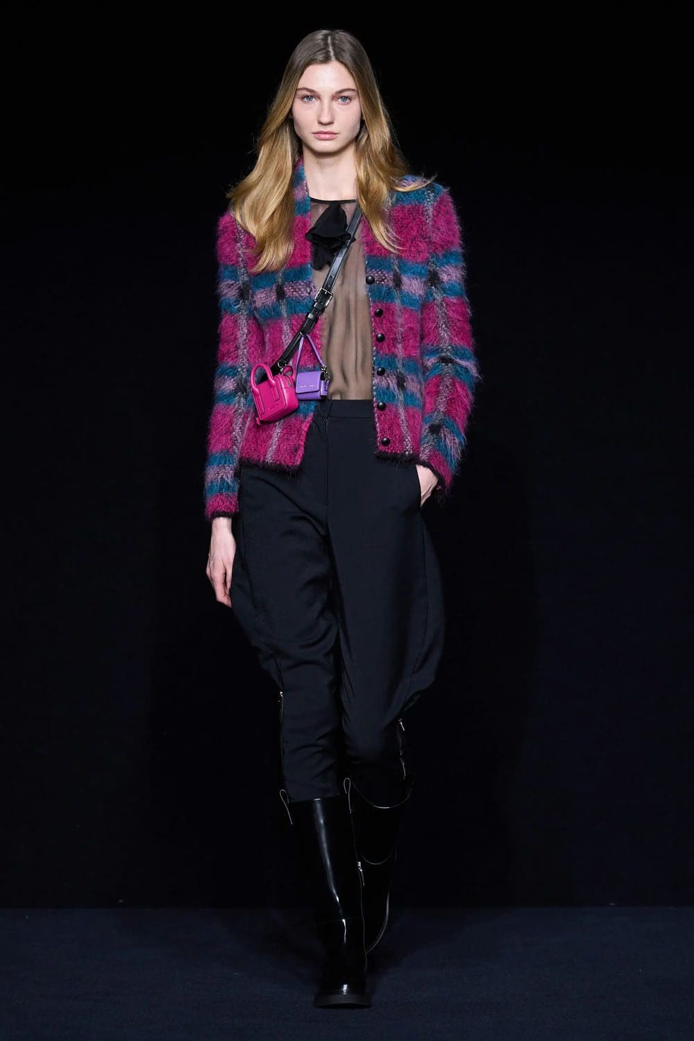 Emporio Armani Fall Winter 2023 2024 Ready to Wear Runway Magazine 14