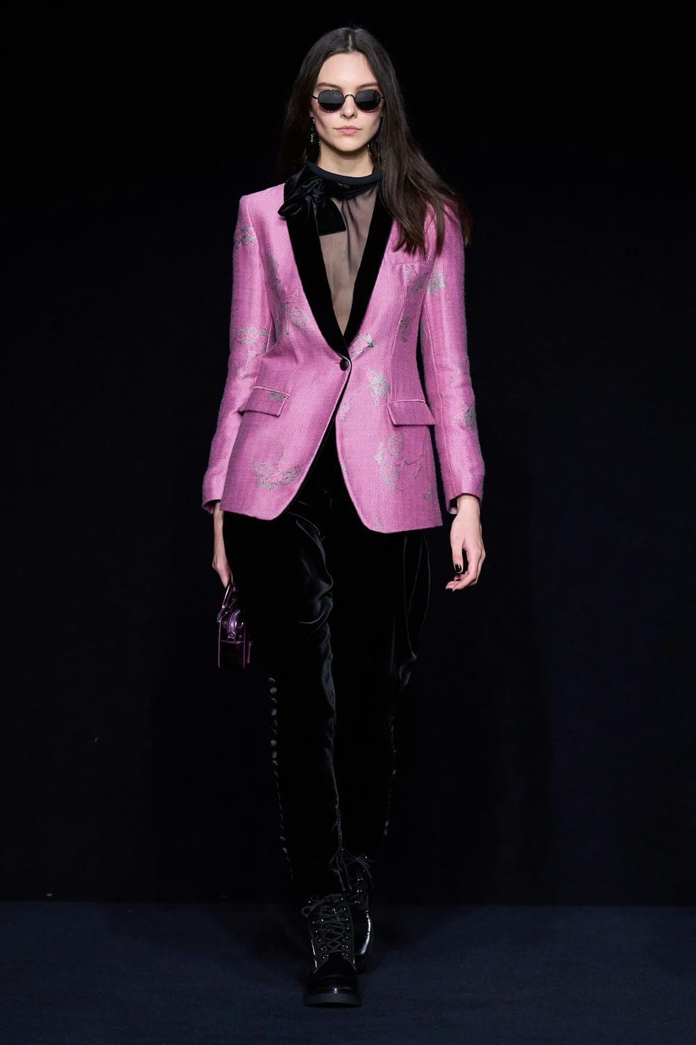Emporio Armani Fall Winter 2023 2024 Ready to Wear Runway Magazine 16