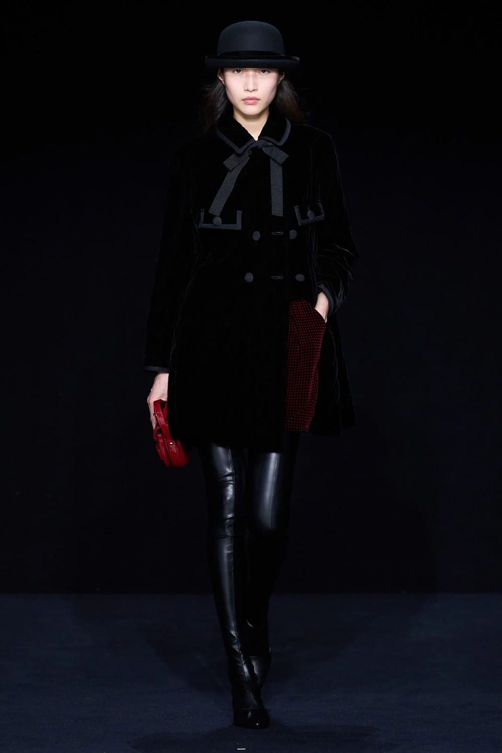 Emporio Armani Fall Winter 2023 2024 Ready to Wear Runway Magazine 27