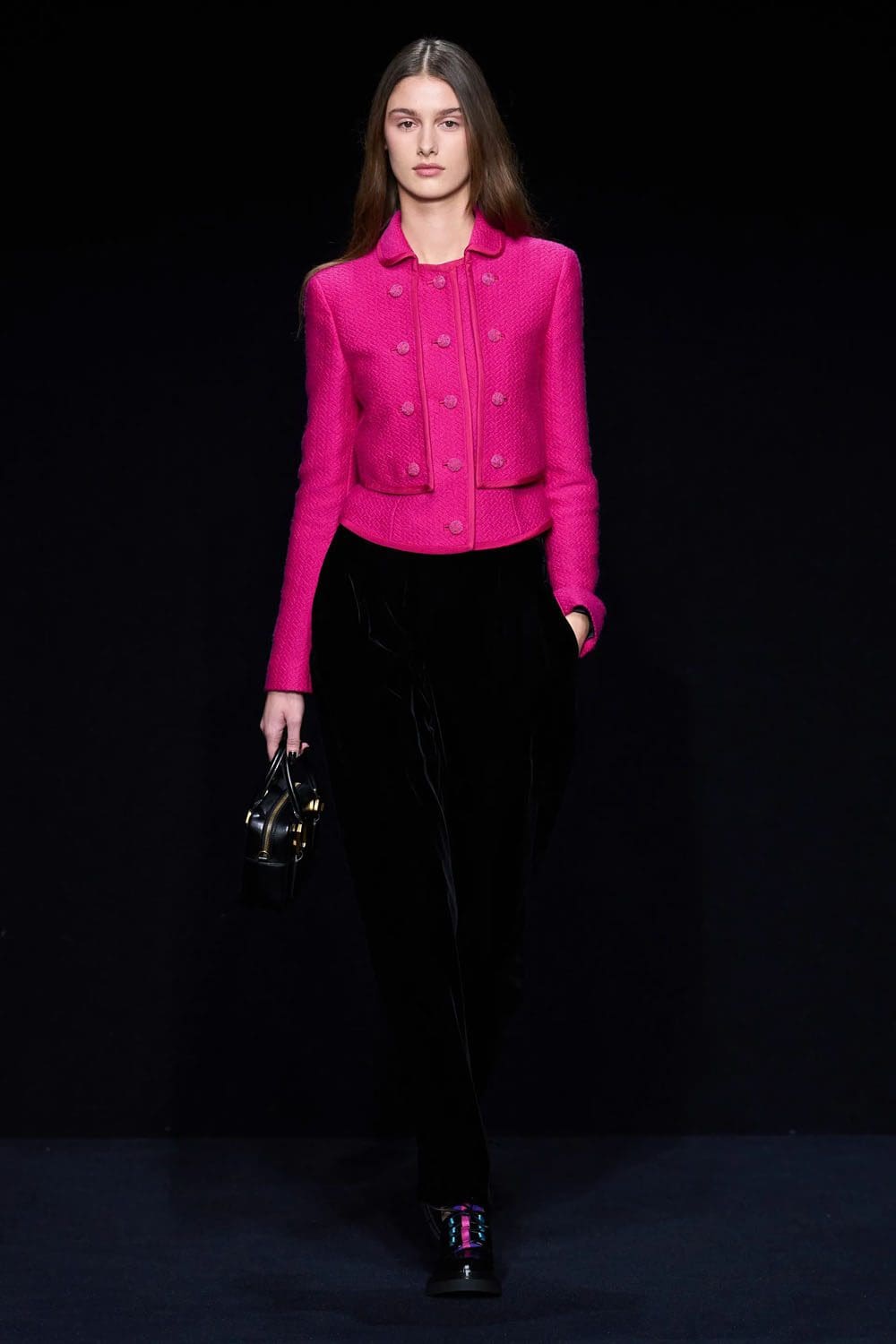 Emporio Armani Fall Winter 2023 2024 Ready to Wear Runway Magazine 33