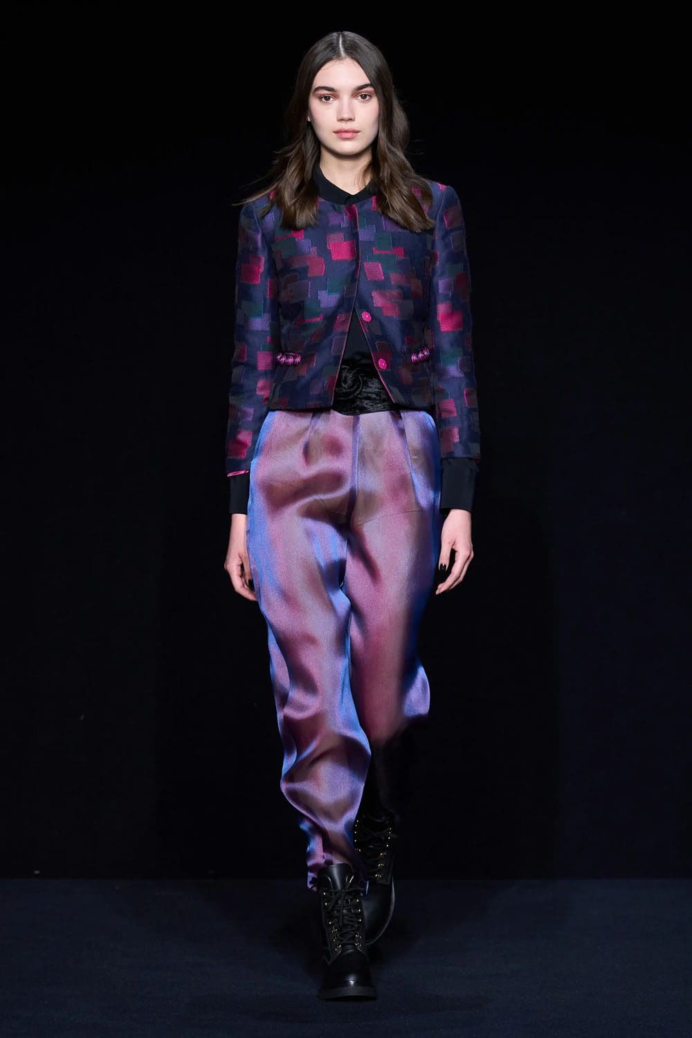 Emporio Armani Fall Winter 2023 2024 Ready to Wear Runway Magazine 42