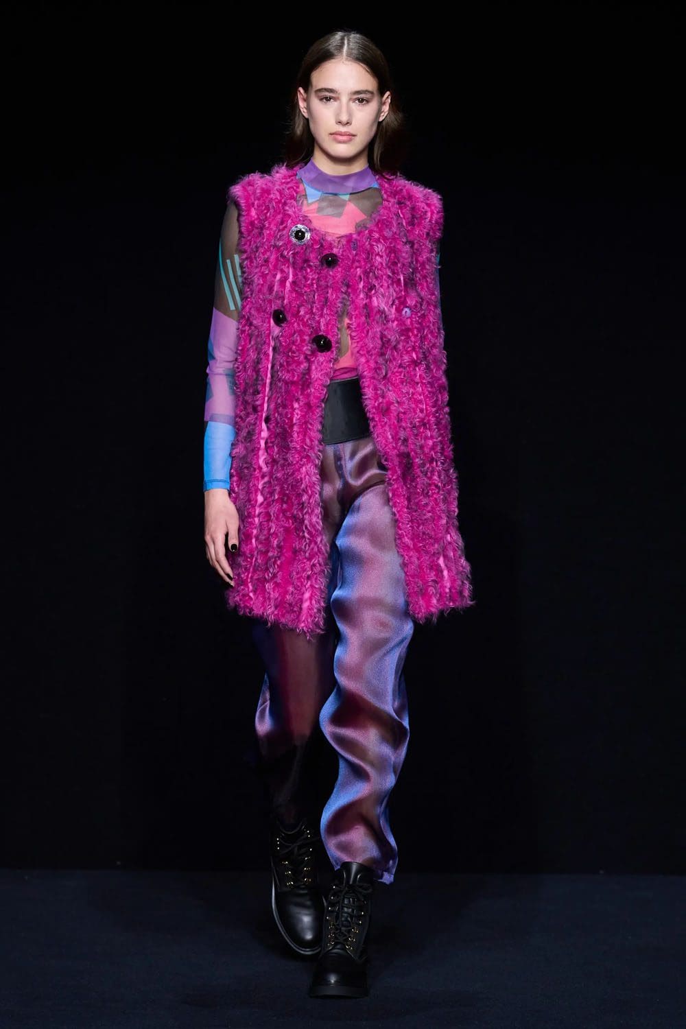 Emporio Armani Fall Winter 2023 2024 Ready to Wear Runway Magazine 43