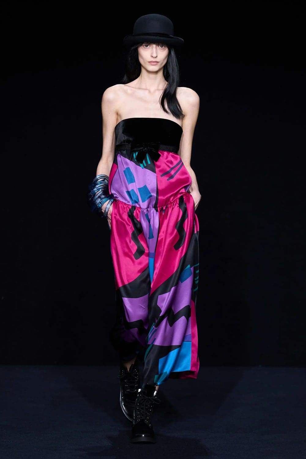 Emporio Armani Fall Winter 2023 2024 Ready to Wear Runway Magazine 45