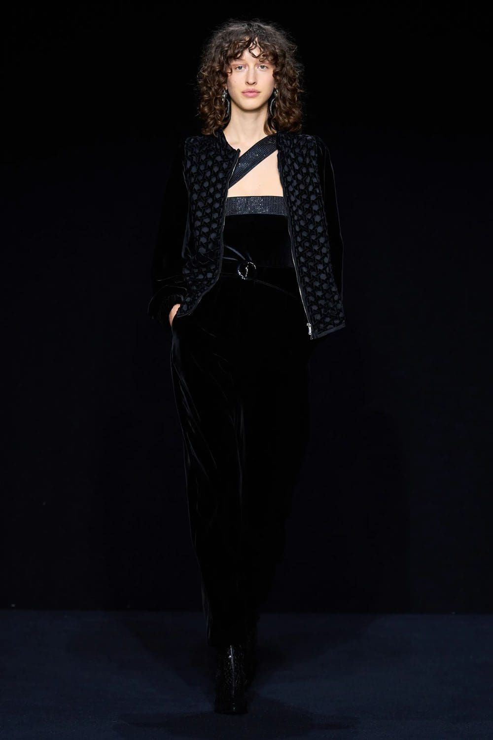 Emporio Armani Fall Winter 2023 2024 Ready to Wear Runway Magazine 48