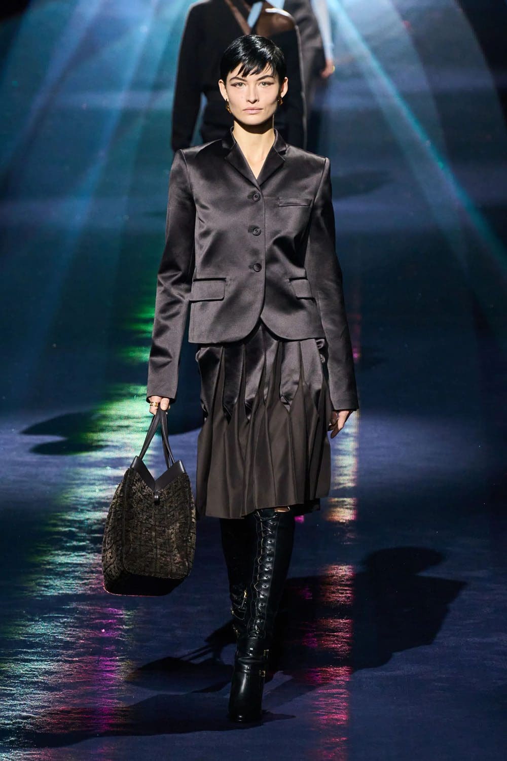 Fendi Fall Winter 2023 2024 Milan Runway Magazine 40
