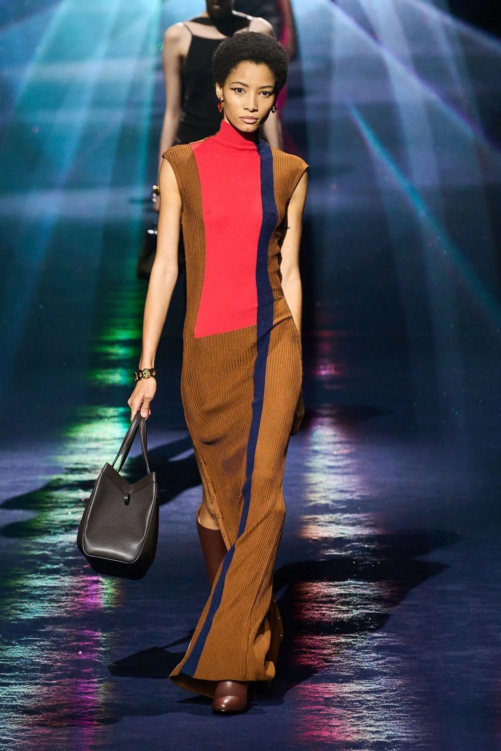 Fendi Fall Winter 2023 2024 Milan Runway Magazine 58