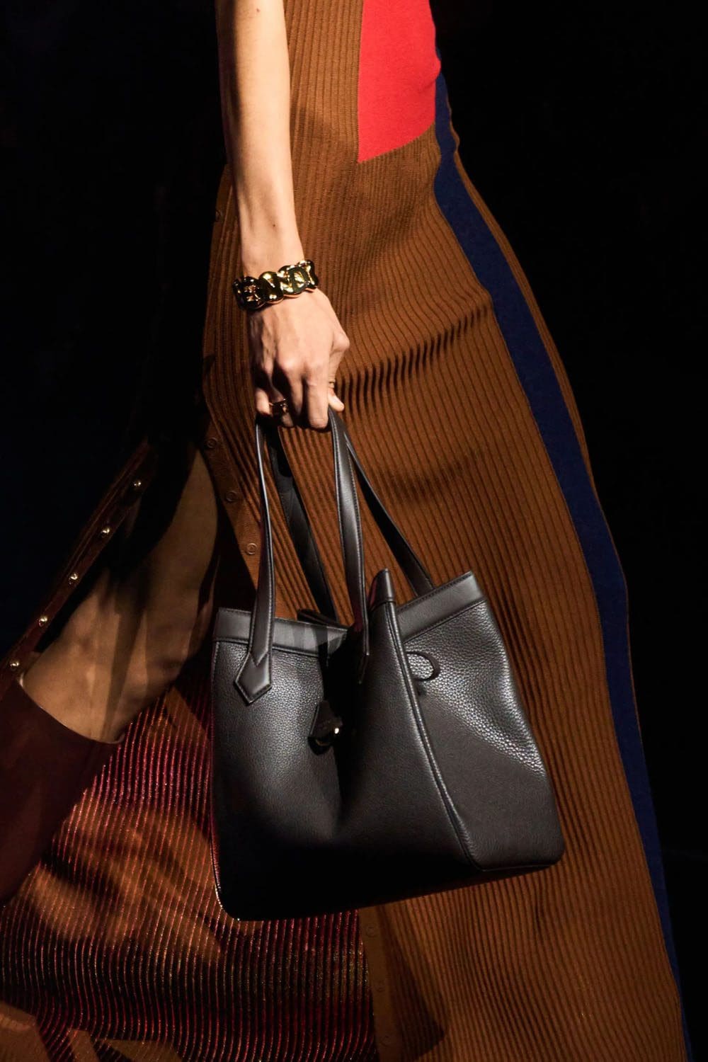 Fendi Fall Winter 2023 2024 Milan Runway Magazine 87