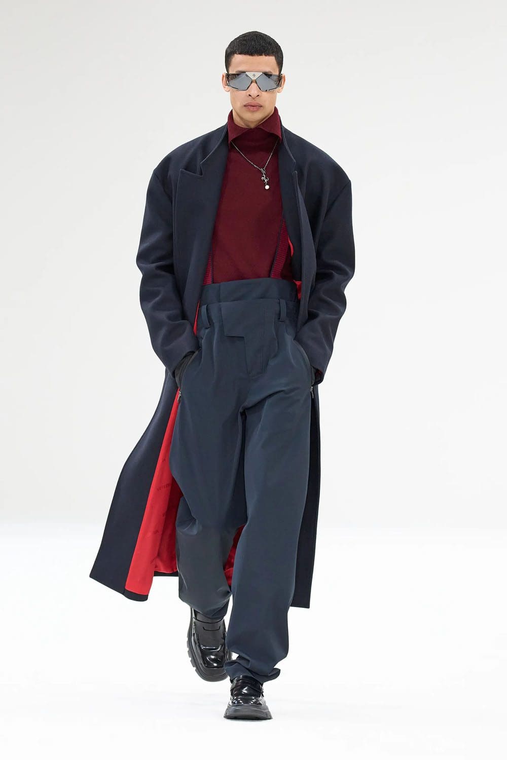 フェラーリ秋冬 2023 2024 ミラノ Runway 雑誌5