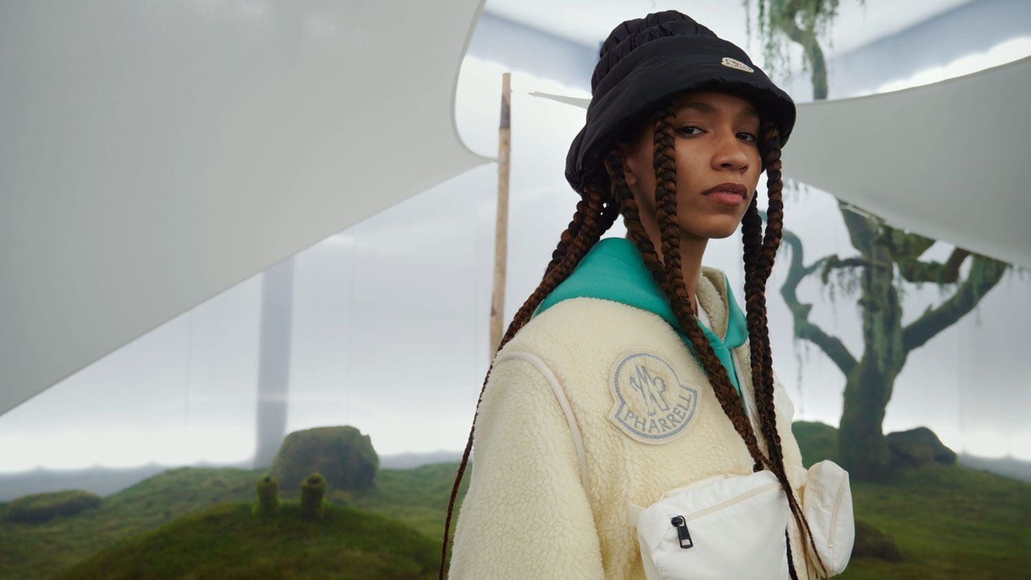 GENIUS23 AO ENFOQUE DEL PRODUCTO PHARRELL WILLIAMS 5 16x9 300dpi HR