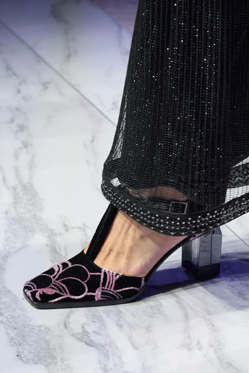 Giorgio Armani Fall Winter 2023 2024 Milan Runway Magazine 137