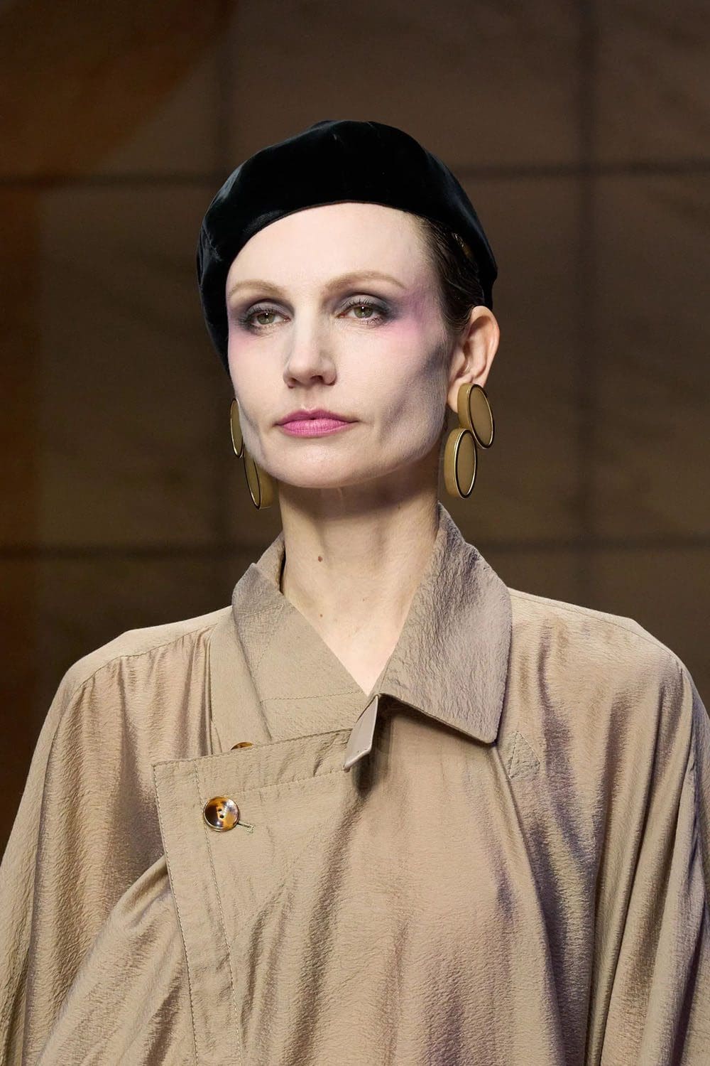 Giorgio Armani Fall Winter 2023 2024 Milan Runway Magazine 2