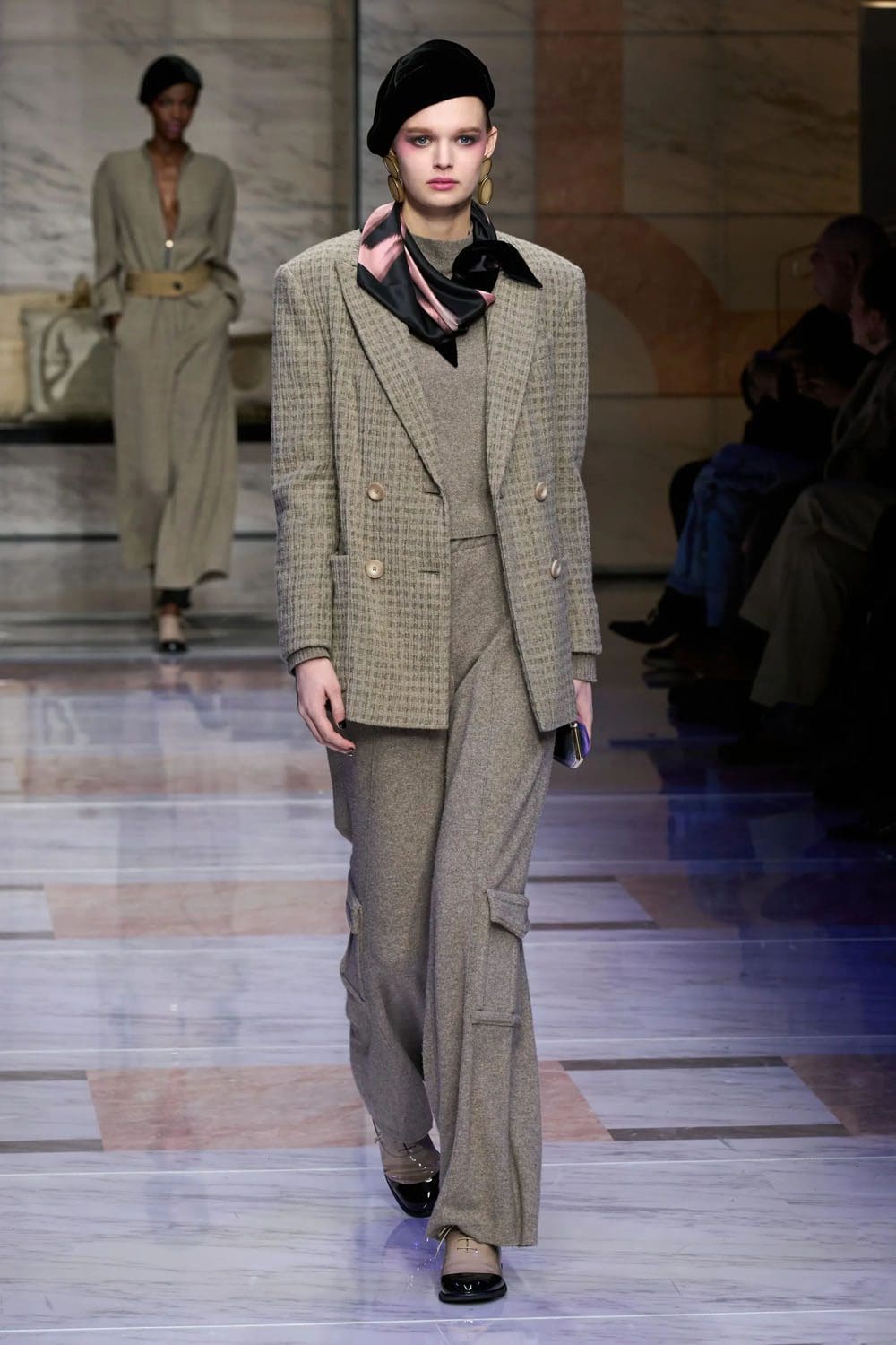 Giorgio Armani Fall Winter 2023 2024 Milan Runway Magazine 29