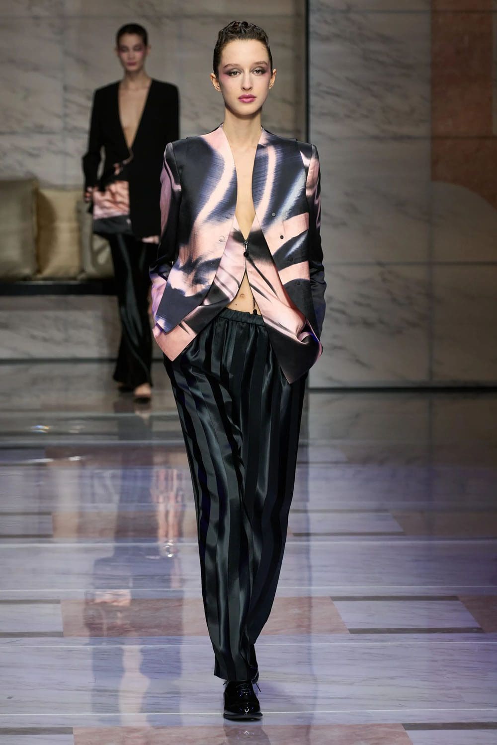 Giorgio Armani Fall Winter 2023 2024 Milan Runway Magazine 51