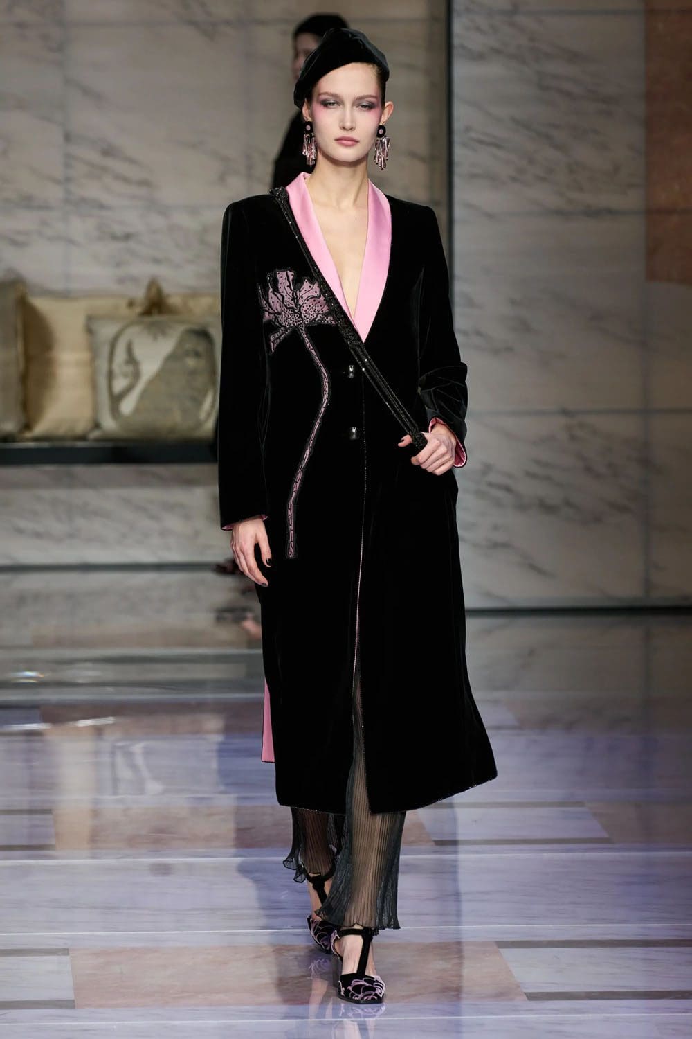 Giorgio Armani Fall Winter 2023 2024 Milan Runway Magazine 69