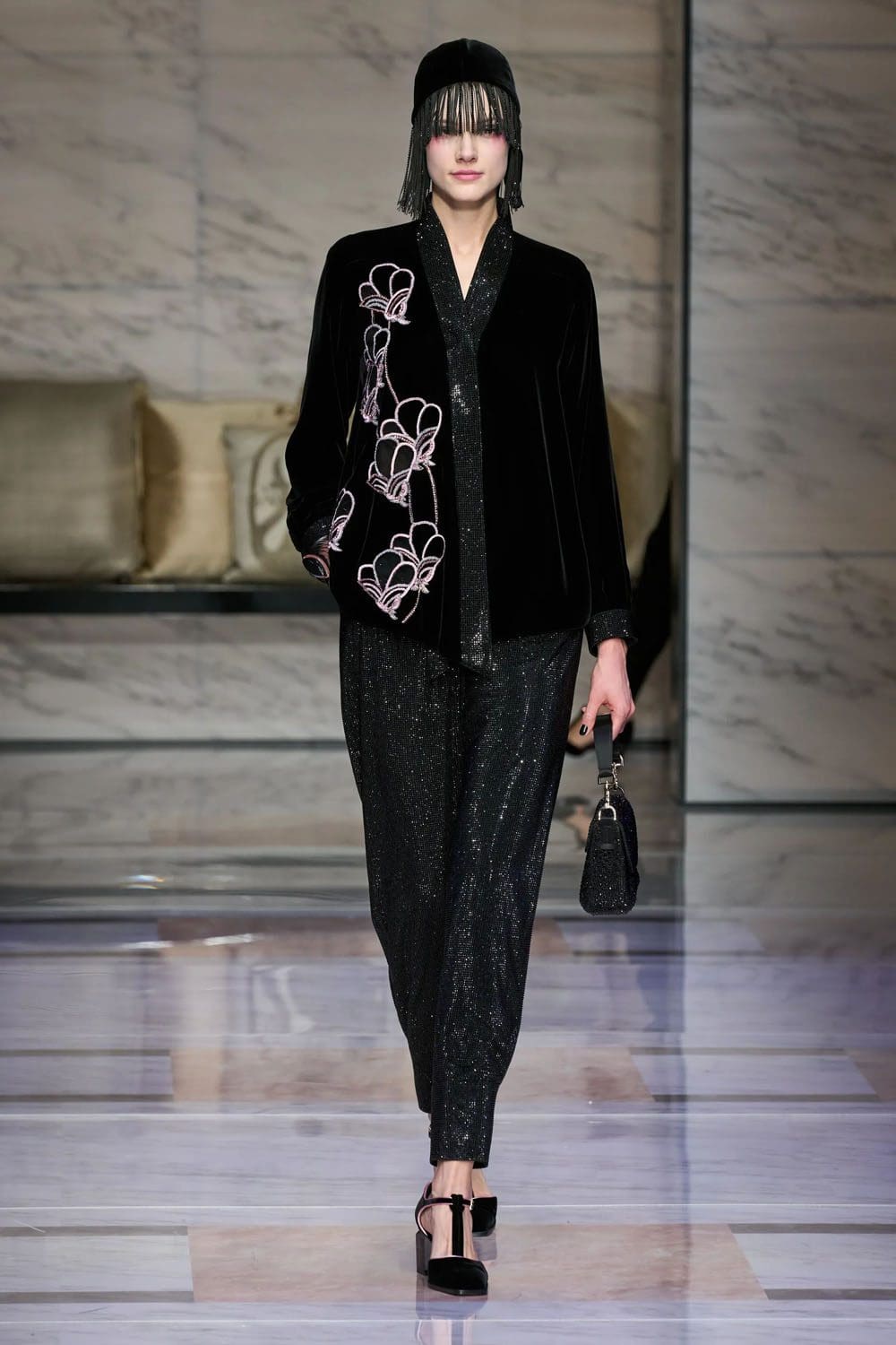 Giorgio Armani Fall Winter 2023 2024 Milan Runway Magazine 85