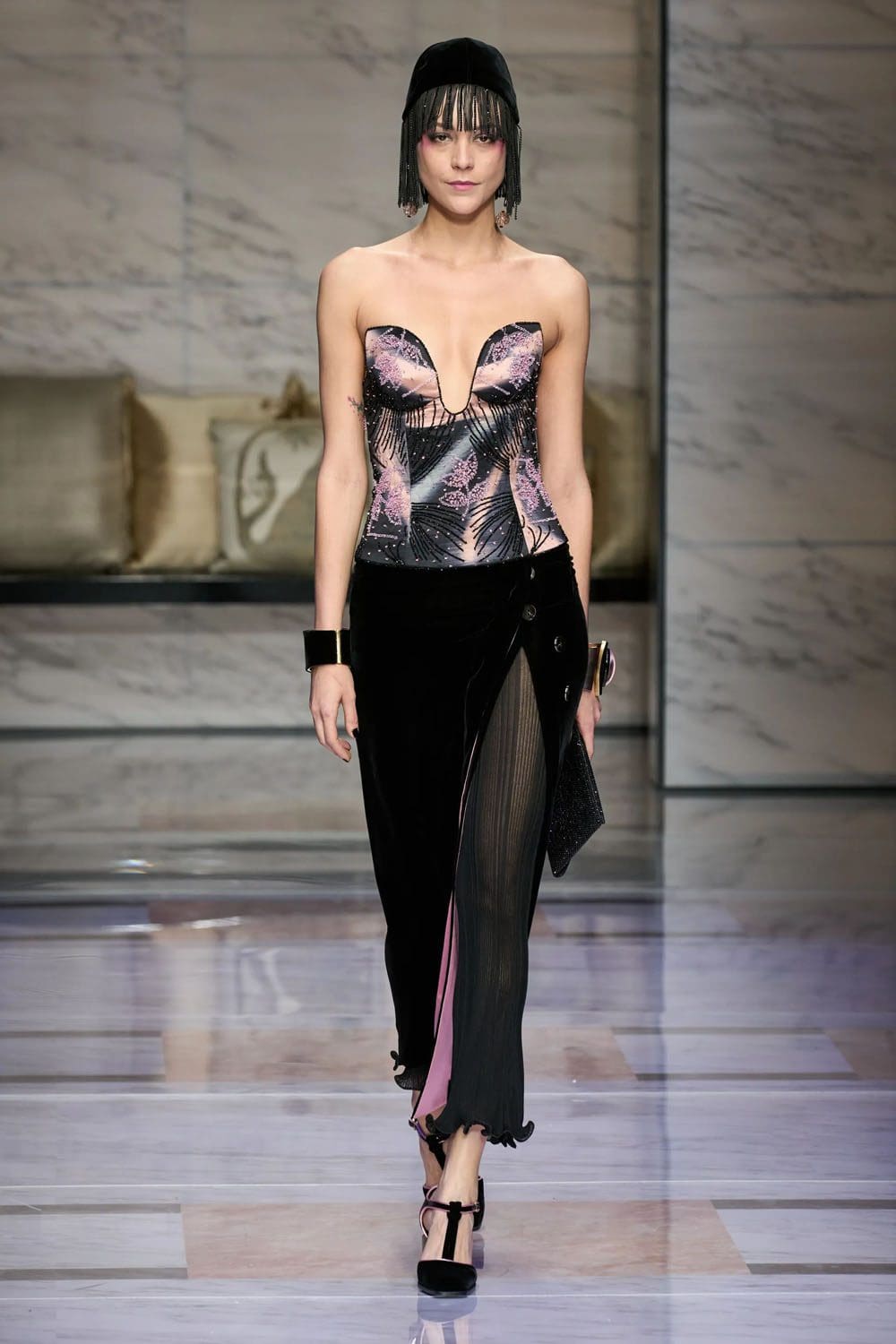 Giorgio Armani Fall Winter 2023 2024 Milan Runway Magazine 92