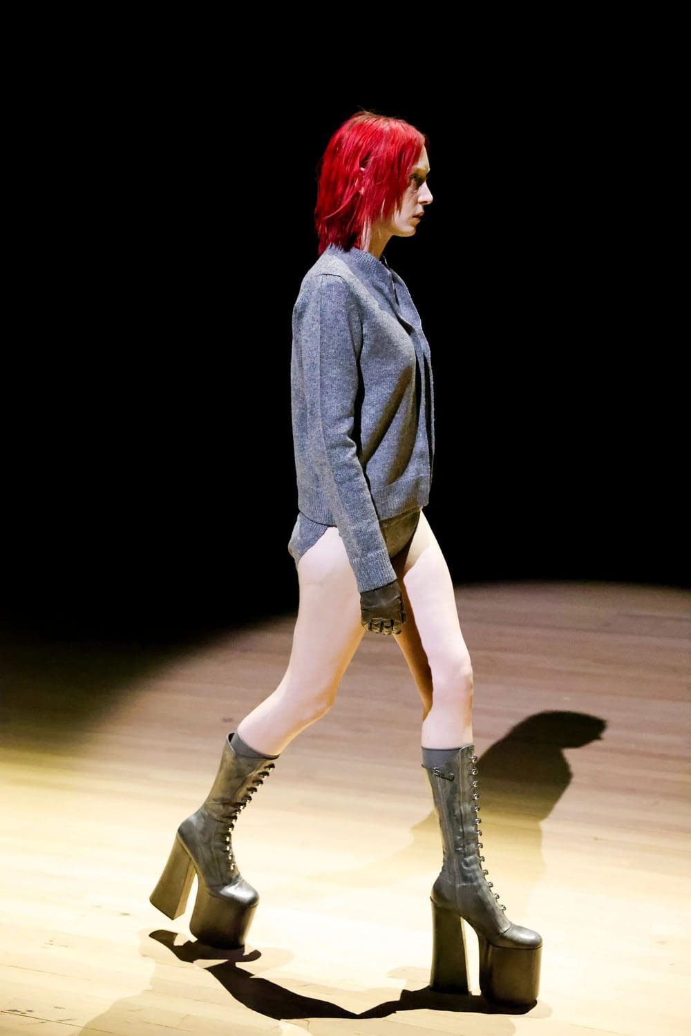 マークジェイコブス 春 2023 ニューヨーク Runway 雑誌34