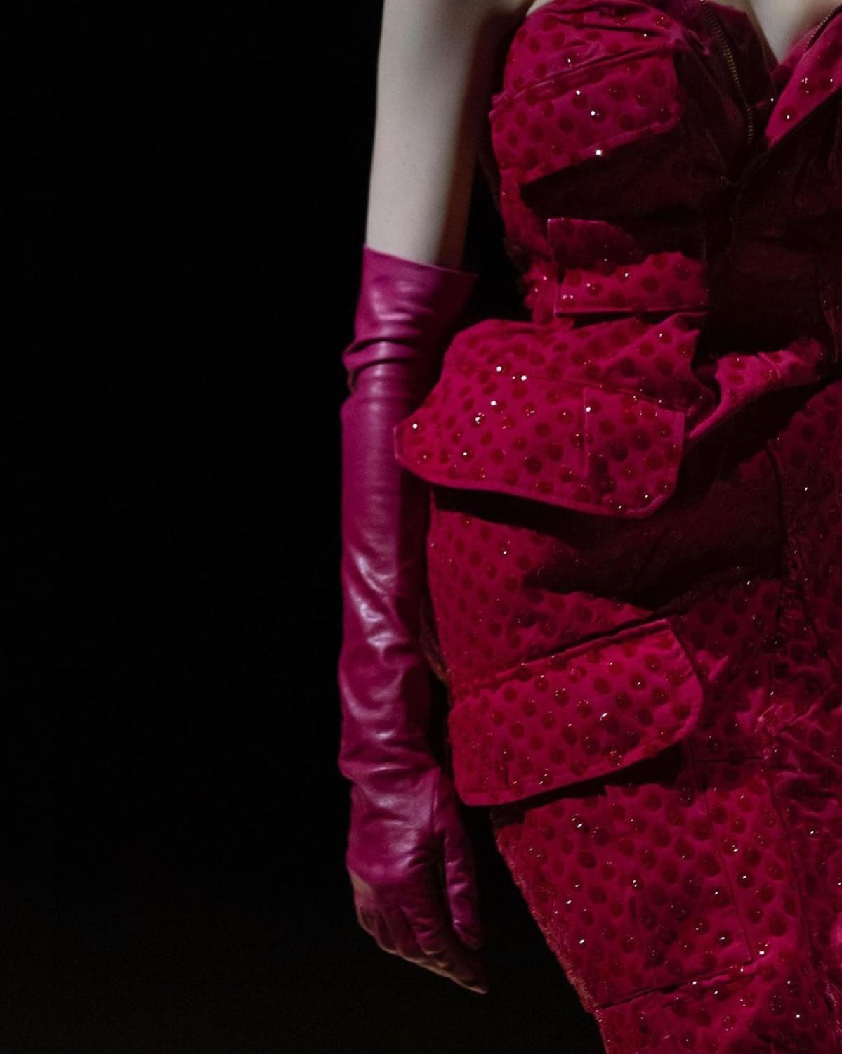 マークジェイコブス 春 2023 ニューヨーク Runway 雑誌4