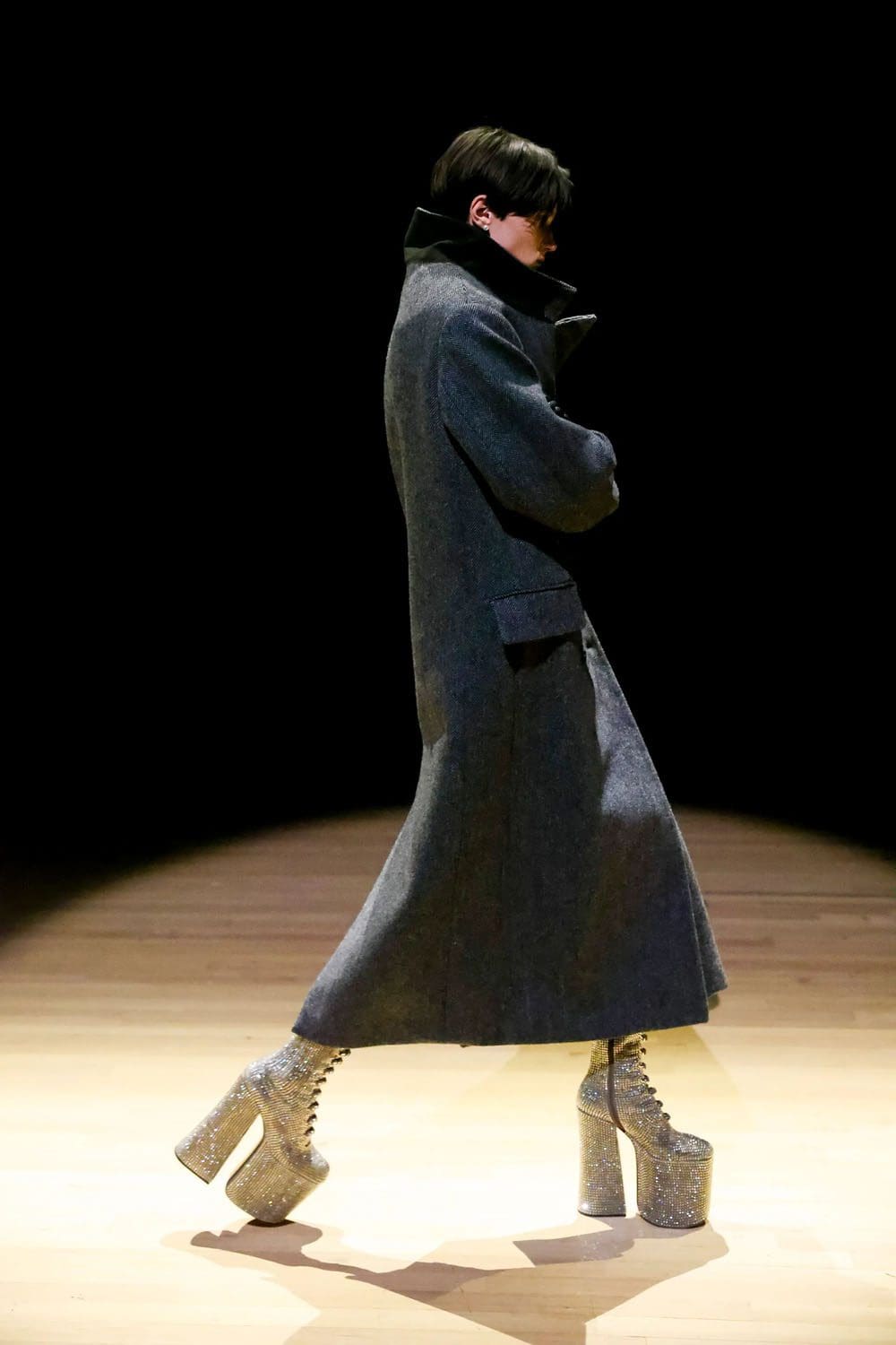 マークジェイコブス 春 2023 ニューヨーク Runway 雑誌42