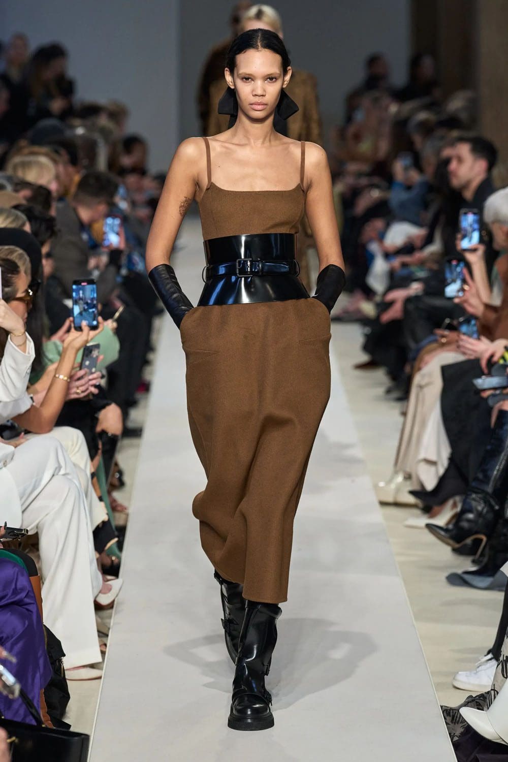 Max Mara Fall Winter 2023 2024 Runway Magazine 10
